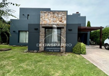 Excelente casa en venta en Rumenco